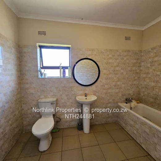 Garden Flat For Sale 