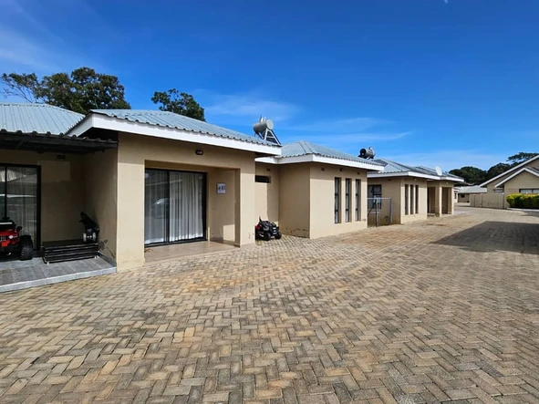 3 Bedroom Garden Flat