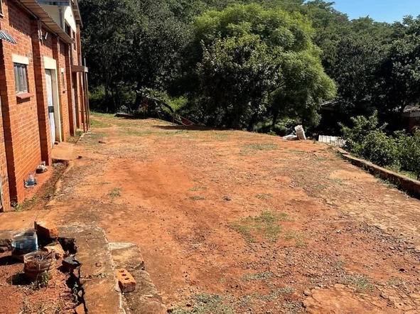 Farm & Agricultural Land